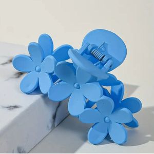 Haarklem - Haarclip - Haarspeld - Haaraccessoire - Bloemen - Lente - Voorjaar - Voorjaarskleuren - 9cm - Per Stuk - Blauw