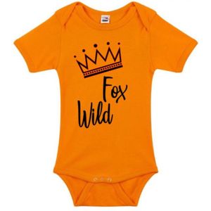 Oranje rompertje met tekst: Fox Wild, Koningsdag rompertje, Romper oranje maat 62-68