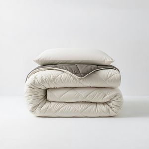 Easy - Dekbed - Effen - 140x200 cm - Warmteklasse 2 - All Year - Warm