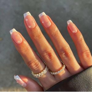 Allecto Plus - Vierkante Nep Nagels Set van 24 Stuks - Neutrale Kleur - Kristal Parel Design - Druk Op Nagels - Voor Vrouwen en Meisjes.