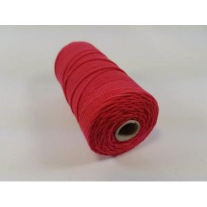 Katoen macrame touw spoel nummer 16 - +/- 1.5 milimeter dik - 100gram - rood +/- 110 meter