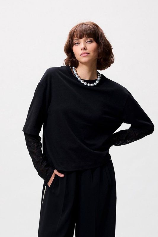 Catwalk Junkie - 2504020402 - T-shirt - Zwart - Loose Fit met Kant Mouwen