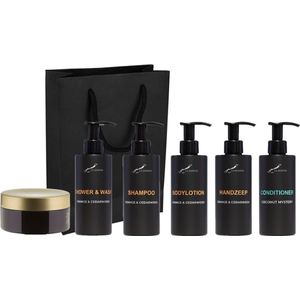 Compleet pakket Sweet Orange & Cedarwood - Shower & Wash + Shampoo + Bodylotion + Handzeep + Coconut conditioner + Scrubzout 300 gram - 300 ml per fles - complete set van 6 stuks - met luxe gift tas - cadeau - giftset voor hem en haar