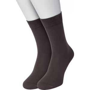 Bonnie Doon Basic Sokken Dames Donker Bruin maat 36/42 - 2 paar - Basis Katoenen Sok - Gladde Naden - Brede Boord - Uitstekend Draagcomfort - Perfecte Pasvorm - 2-pack - Multipack - Effen - Dark Brown - OL834222.14