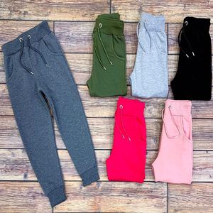 Joggingbroek comfortabele broek kinderkleding lichtgrijs maat 104