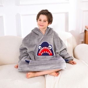 Wearable Blanket Hoodie voor kinderen, superwarme en behaaglijke pluche sherpa-flanellen deken met capuchon en reuzenzak, jongens en meisjes, eenheidsmaat, haai-print