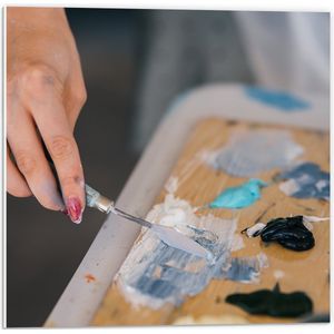 PVC Schuimplaat - Hand - Nagellak - Verf - Palet - Hout - 50x50 cm Foto op PVC Schuimplaat (Met Ophangsysteem)