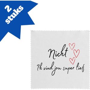 Akyol - nicht ik vind jou super lief brillendoekjes - Nicht - de liefste nicht - verjaardag - cadeautje voor nicht - nicht artikelen - kado - geschenk - 17,8 bij 17,8 cm - 2 stuks