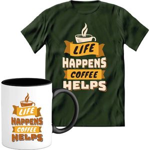 T-Shirtknaller T-Shirt met Koffiemok | Life Happends Coffee Helps - Koffie Kleding | Heren / Dames Shirt met Mok Cadeau | Kleur groen | Maat 3XL