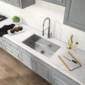 Spoelbak Onderbouw Zwart 32 Inch – Diepe RVS Keukenspoelbak 10 Inch Diep – Geluidsdempend, Roestvrij & Inclusief Accessoires – TORVA RVS Bar Spoelbak