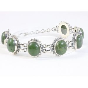 Zware bewerkte zilveren armband met jade