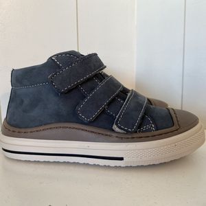 Jongenssneaker blauw velcro met beschermtop Lunella maat 29