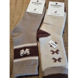 2 Paar - Kasjmier Sokken - Maat 39-42 - Wintersokken - Grijs/Ecru - Huissokken - Naadloos - Met Kasjmier en Zijde