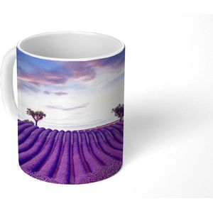Mok - Koffiemok - Lavendel - Natuur - Paars - Bomen - Bloemen - Mokken - 350 ML - Beker - Koffiemokken - Theemok