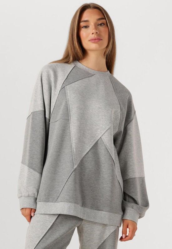 Studio Amaya - Violet - Sweatshirt - Grijs