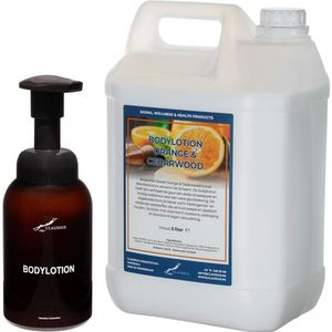 Zeepdispenser 300 ml amber bruin hervulbaar + 5 liter Bodylotion Orange & Cedarwood navulling