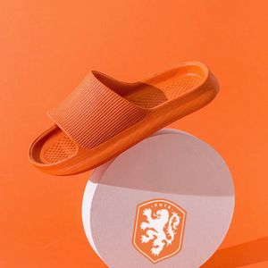 Slippers Oranje - Nederlands Elftal EK 2024 - EK Voetbal 2024 Merchandise - Dames/Heren - Zomer - Strand - Maat 42/43