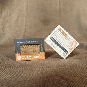 2 stuks Biologische Marseille kurkumazeep en shampoo - acnegevoelige en rijpere huid - koud geperst 2x100gr