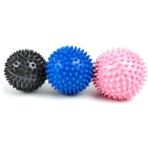 Massagebal egel 3 stuks - Ronde massagebal voor hand - Spiky Massage Ball - voet en rug - Verschillende formaten - Fitnessbal met diameter 7/7.5/9 cm - Medium en hard - Voor zelfmassage van verschillende delen van het lichaam - Massageaccessoires