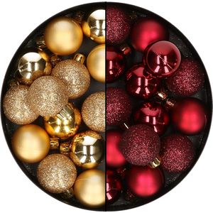 28x stuks kleine kunststof kerstballen bordeaux rood en goud 3 cm - kerstversiering
