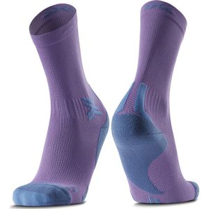 X-SOCKS Run Discover Crew Socks - Optimale ventilatie & stabilisatie tijdens het hardlopen - Luchtkanaal, spierondersteuning & comfort voor intensieve trainingssessies - Neolime/Zwart, 45-47