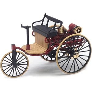 Hele oude Oldtimer Miniatuur - Auto - Vroeger - Geschiedenis - Koets - Driewieler - Drie Wielen