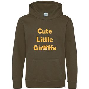 Pixeline Hoodie Cute Little Giraffe olive 9-11 jaar - Giraffe - Pixeline - Trui - Stoer - Dier - Kinderkleding - Hoodie - Dierenprint - Animal - Kleding