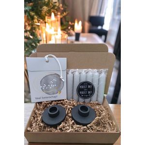 Beterschap-Sterkte-Troost-Welzijn-Ik denk aan je-Herstel-Revalidatie-Ziekenhuis-Cadeau-Giftset-Lichtpuntje-Geur-Wens-Zak-Kaarsen-Cool-Grey-Rustik Lys-Kandelaars-Beton-Zwart-Een voorspoedig herstel