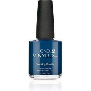 CND VINYLUX Winter Nights