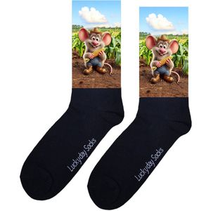 Muis - Opkikker - Grappige sokken - Valentijns cadeau - Verjaardag cadeau - Sint cadeau - Leuke sokken - Aparte sokken - Vrolijke sokken - Boer - Maisveld - Grappige cadeau - Kerstsokken - Vaderdag - Moederdag - Boer - Socks maken Happy - 37-44