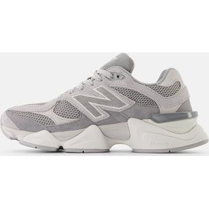 New Balance - 9060 - Sneakers - Grijs