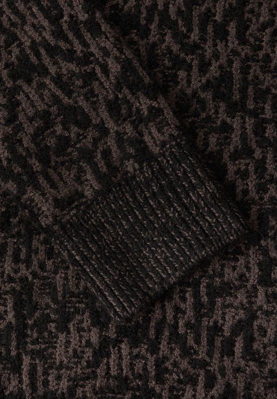 A303558 cosy bi-colored Sweater