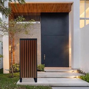 VEEHAUS - StripeXL - Pakketbrievenbus - Bruin - Grote Capaciteit 43L - 100x40x24 cm