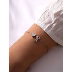 Initiaal Armband met Letter K Zilverkleurig - Naam Armband Cadeau - Geluks Armband op Kaartje - Pax Amare