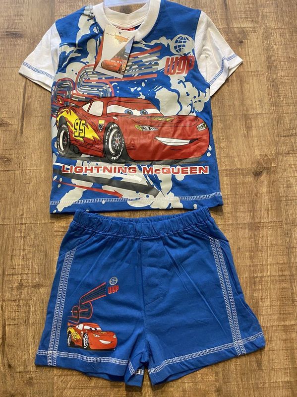 Cars shortama wit/blauw maat 104/110
