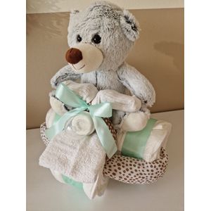 Luiertaart driewieler met pluche beer neutraal - babyshower- kraamcadeau