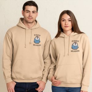 Hoodie “Cozy Season” – Zalm – Unisex Trui met Print – Warm & Trendy M