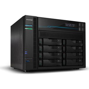 Lockerstor - NAS - Dual 10 Gigabit Poorten - Dual 2.5 Gigabit Poorten - SSD Caching