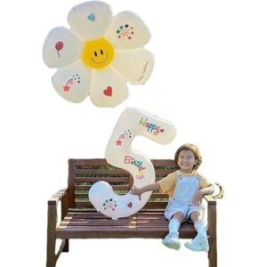 LoHa party®Daisy Folie ballonnen Set-XXL Cijfer Folie Ballon 5-Instagram-Tik Tok-Happy Birthday Sticker -Bloem ballon-Wit-Helium Ballonnen-Bruiloft-Verjardaag-Baby shower-Feestpakket-Viesering-Decoratie-4Stuks