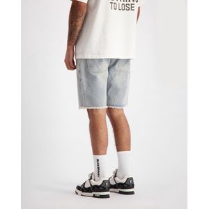 CUT OFF DENIM SHORTS