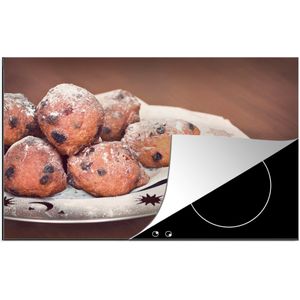 KitchenYeah® Inductie beschermer 81.6x52.7 cm - Nederlandse oliebollen - Kookplaataccessoires - Afdekplaat voor kookplaat - Inductiebeschermer - Inductiemat - Inductieplaat mat