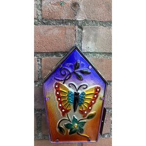 Metalen (tuin) decoratie theelicht houder met glazen vlinder ""huisje"" - meerkleurig - excl. theelicht - hoogte incl. ketting 36 x 18 x 9 cm - Woonaccessoires - Tuinaccesoires