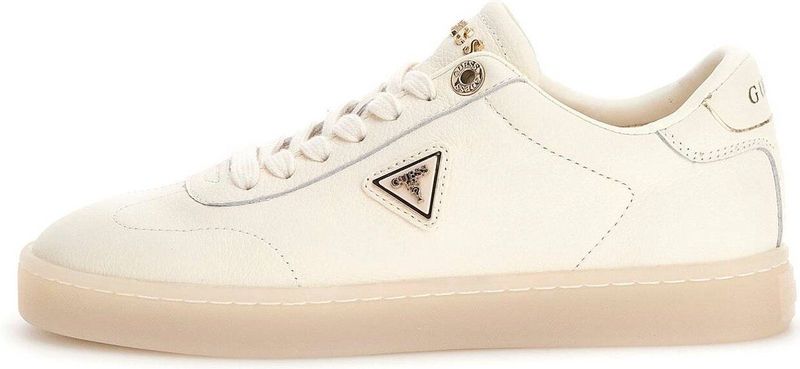 Guess - Schoenen - Crème - Casual schoenen