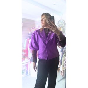 Blazer kort - satijnlook - ballon - pof mouw - Kleur Paars - Maat One size