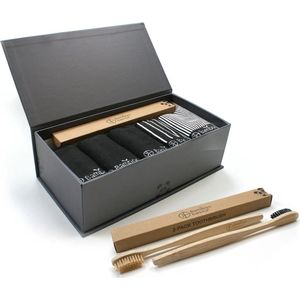 Comfortabel & Zijdezacht Bamboo Basics Beau - Cadeaupakket met Bamboe Sokken (5 paar) en 2 Tandenborstels - Zwart - 35-40