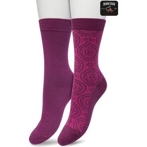Bonnie Doon Dames Sokken set Donker Paars maat 36/42 - 2 paar - Effen en Print - Bloem - Gladde Naden - Brede Boord - Uitstekend Draagcomfort - Perfecte Pasvorm - 2-pack - Multipack - Effen - Ornament Tile - Paars/Roze - Crushed Violets - OL211501.1