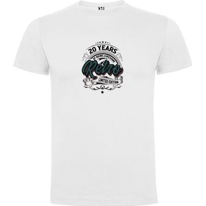 Wit T-Shirt met “Kleurrijke 20 Years of being Awesome Retro Limited edition - Verjaardag – Good Vibes “ Print Full Color Maat S