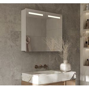 Schaere - Aluminium Badkamer Spiegelkast - Directe Verlichting - Spiegel Verwarming - Stopcontact - USB - Make-Up Spiegel - Sensor Schakelaar - 80×70 cm