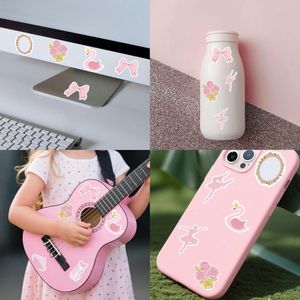 Allecto plus - Roze Ballet Dansstickers - Set van 500 Stuks - Meisjes, Ballerina - Laptop Fles Koffer - Verjaardag Feestdecoratie Cadeau