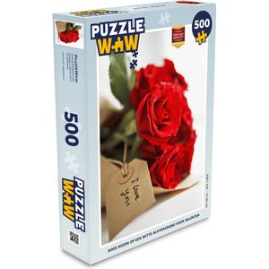 Puzzel Rode rozen op een witte achtergrond voor valentijn - Legpuzzel - Puzzel 500 stukjes